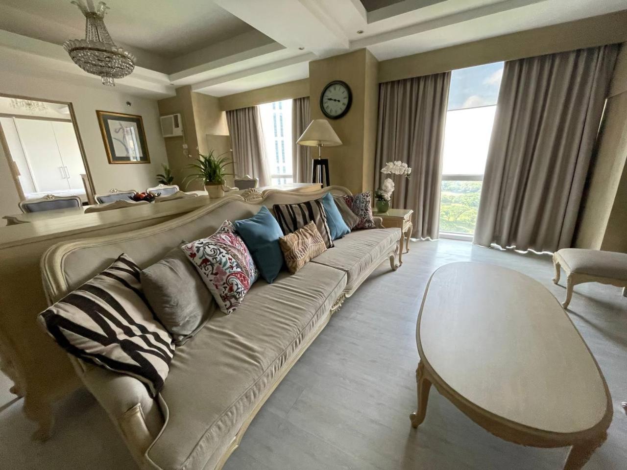 Avant At The Fort By Urban Realty Manila Zewnętrze zdjęcie